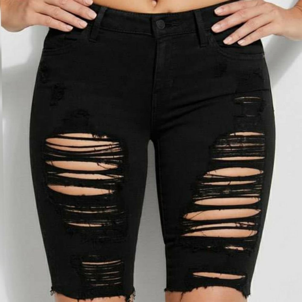 NEW GUESS Destroyed Bermuda Skinny Shorts SZ 25